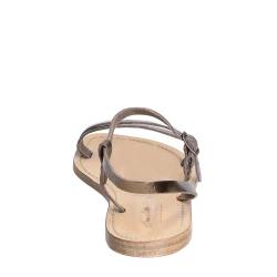 Sandales plates en cuir laminées bronze pour femme