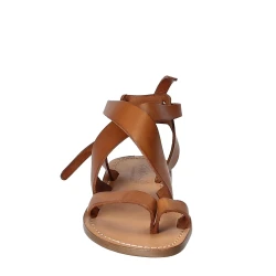 Tongs pour femme en cuir travaillé à la main marron claire