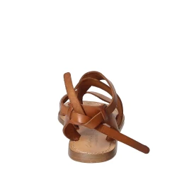 Tongs pour femme en cuir travaillé à la main marron claire