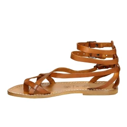 Sandalias de tiras de cuero de las mujeres hecho a mano en Italia en cuir vintage