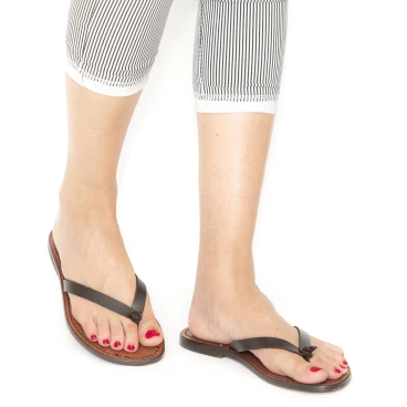 Tongs en cuir femme travaillé à main tête de maure