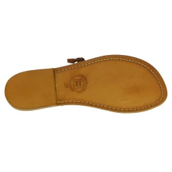 Sandales tongs plates pour femme en cuir marron