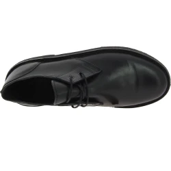 Women's black leather low top shoes handmade in Italy