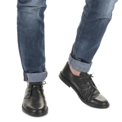 Scarpe basse da uomo in pelle nera fatte a mano in Italia