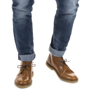 Women's tan leather chukka boots handmade in Italy