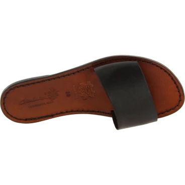 Zapatillas romanas de cuero marron oscuro para mujer hecho a mano
