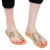 Sandali infradito slip-on da donna fatti a mano in pelle di vitello laminata oro