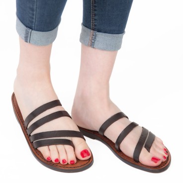 Chanclas de cuero marrón oscuro para mujer artesanales