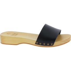 Zuecos de madera hechos a mano para hombre con correa de piel negra
