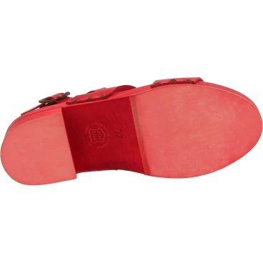 Sabot femme rouge artisanales en bois avec bande en cuir veritable
