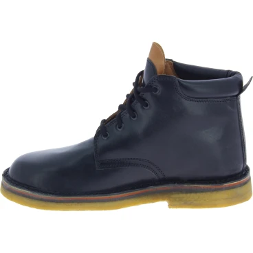 Handgefertigte Stiefeletten aus schwarzem pflanzlich gegerbtem Leder