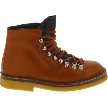 Stivale da montagna donna color cuoio suola in caucciù
