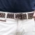 Ceinture en cuir marron foncé avec clous métalliques ronds