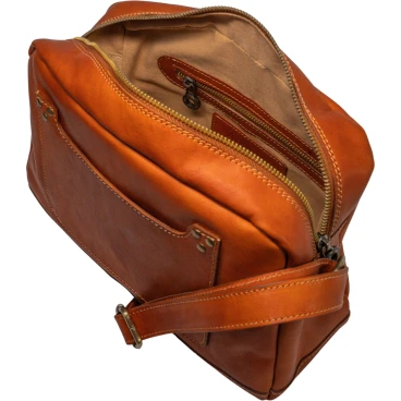 Sac besace en cuir tanné au végétal fait à la main en Italie