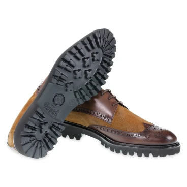 Brogued derby with country style - Fratelli Borgioli - Italian craftsmanship