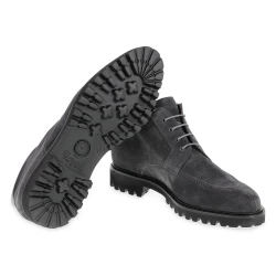 Botines con cordones para hombre en ante gris hechos a mano por Fratelli Borgioli