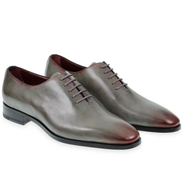 Richelieu pour hommes en cuir gris teint à la main avec des nuances bordeaux