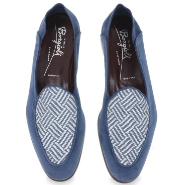 Mocasín hombre azul en ante con pala de tejido trenzado